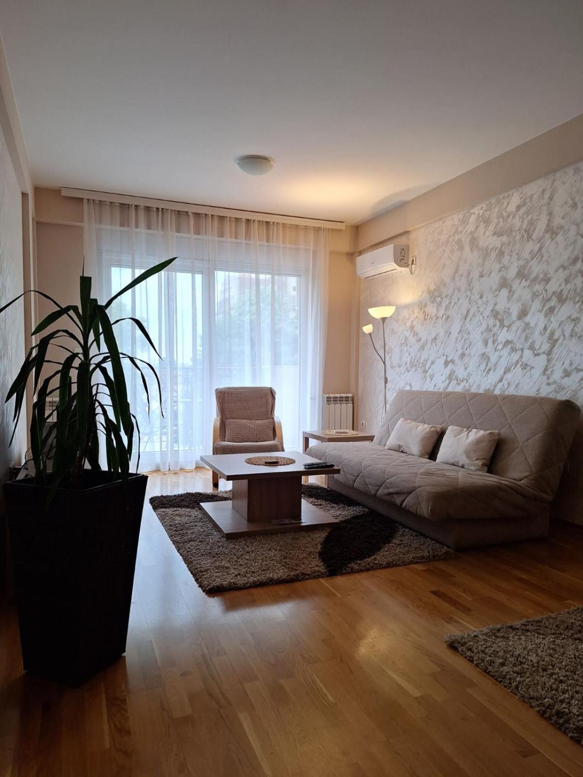 San Daire Čačak Dış mekan fotoğraf